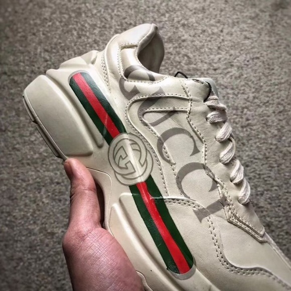 Meet your Posher, Mathis - Picture 1 of 1